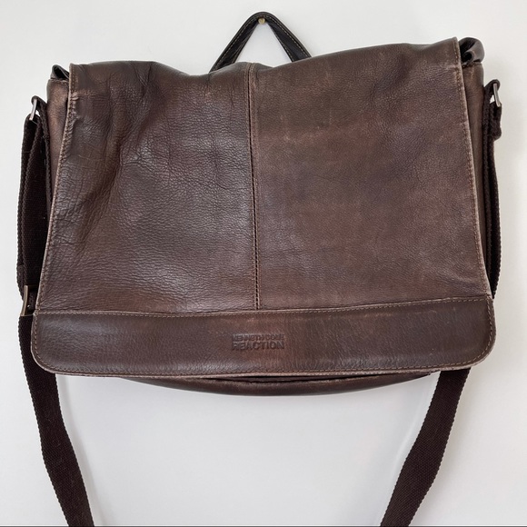 Kenneth Cole Reaction Other - Kenneth Cole Reaction Leather Messenger Bag